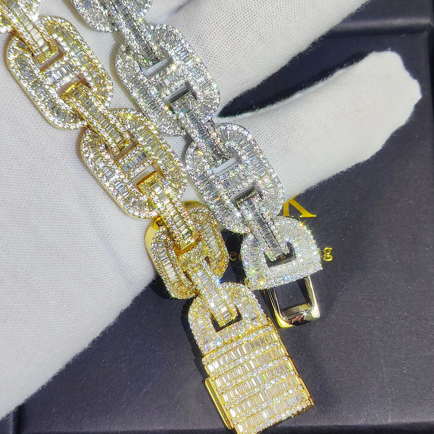 FrostKingz – Iced Out Link Chain Bracelet