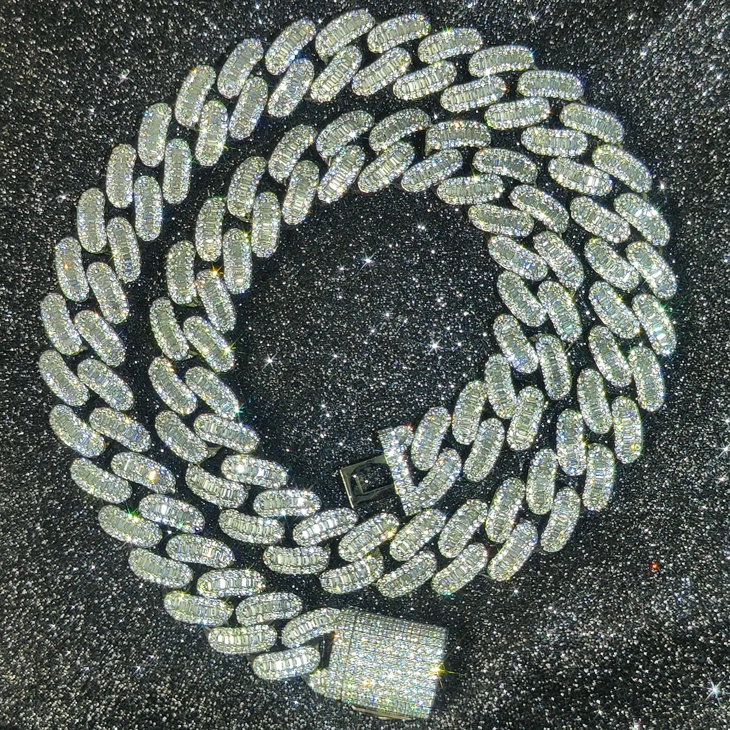 FrostKingz Iced Cuban Link Chain