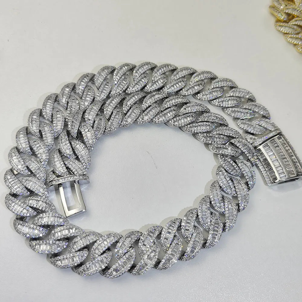 FrostKingz Baguette Cuban Link Chain