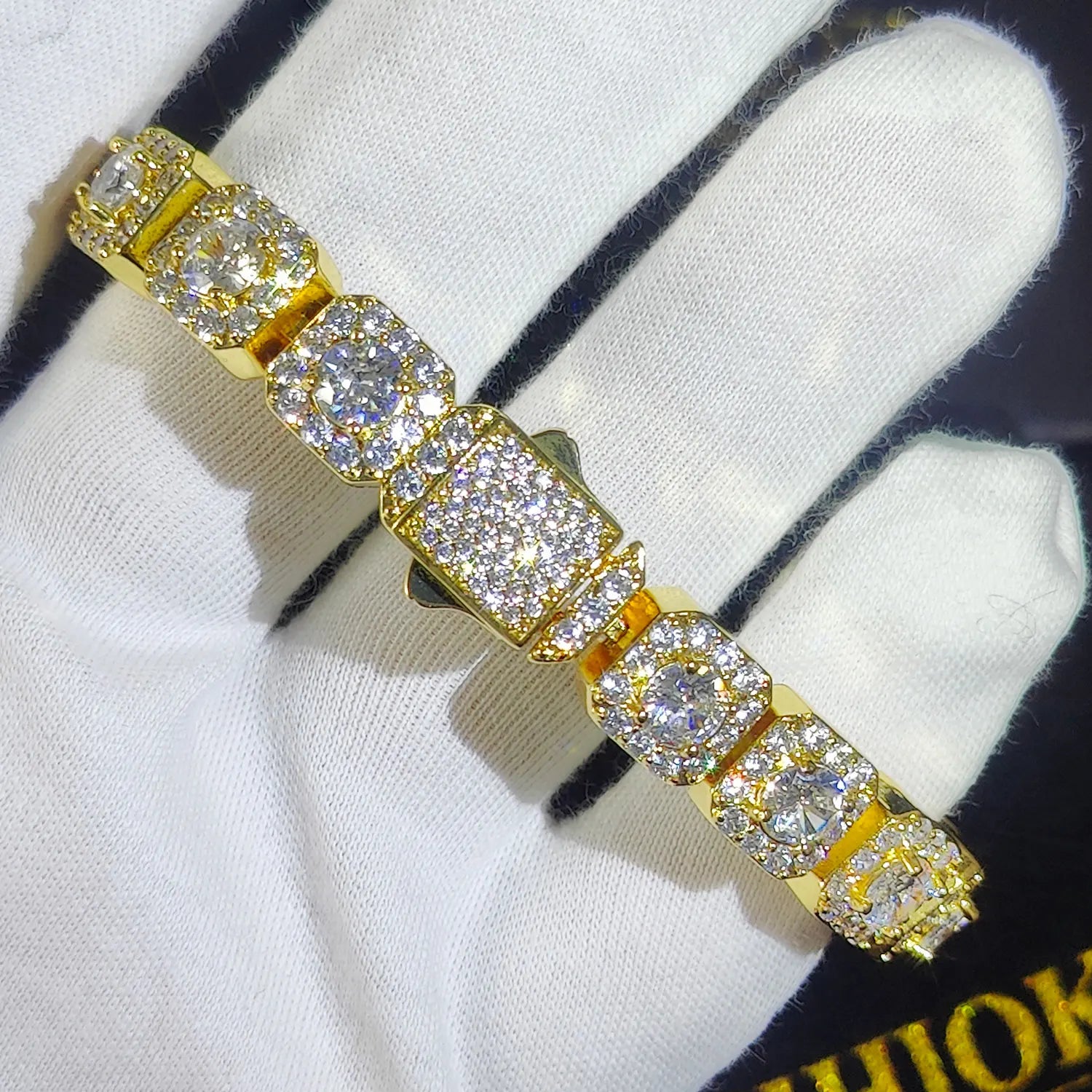 FrostKingz Iced Cushion-Cut Diamond Bracelet