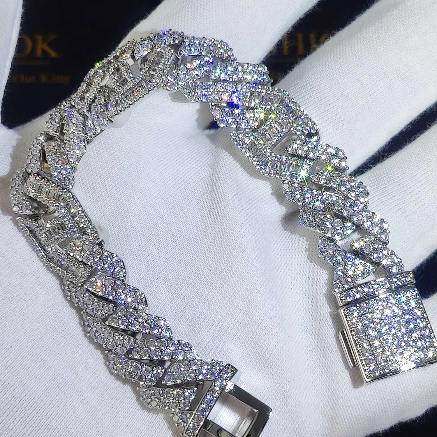 FrostKingz Iced Cuban Link Bracelet