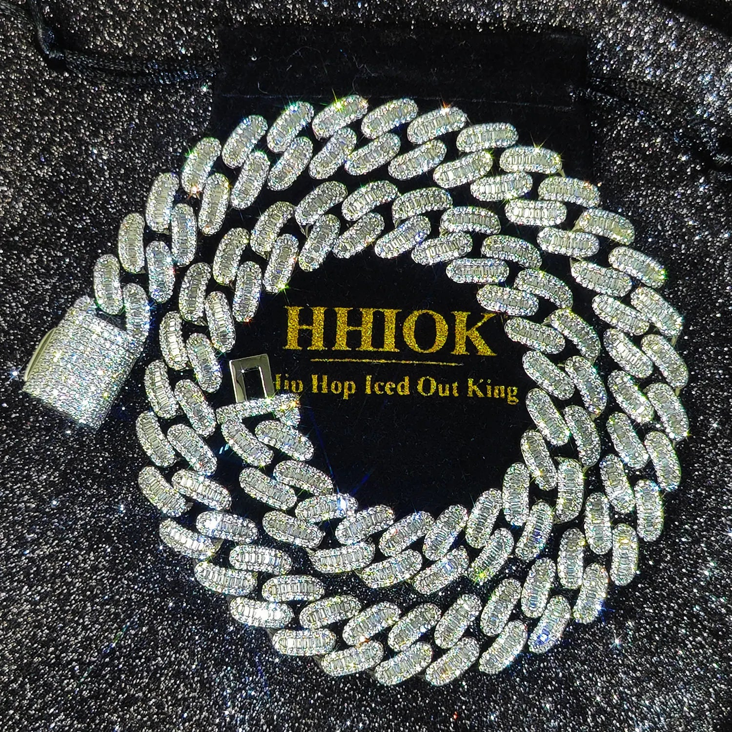 FrostKingz Iced Cuban Link Chain