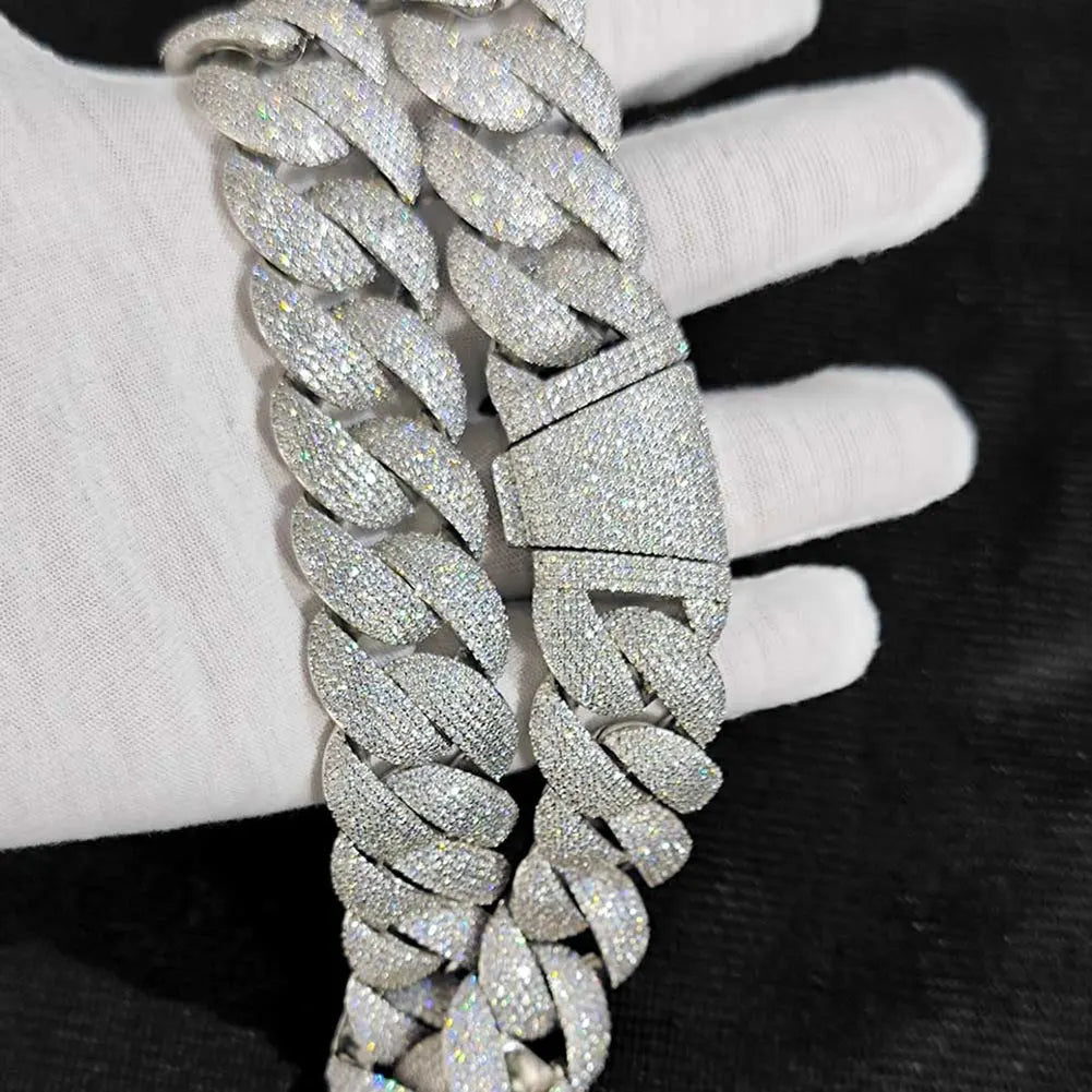 FrostKingz Heavy Iced Cuban Link Chain