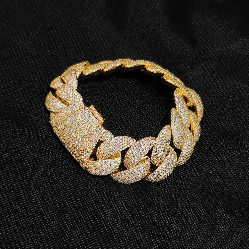 FrostKingz Heavy Iced Cuban Link Chain