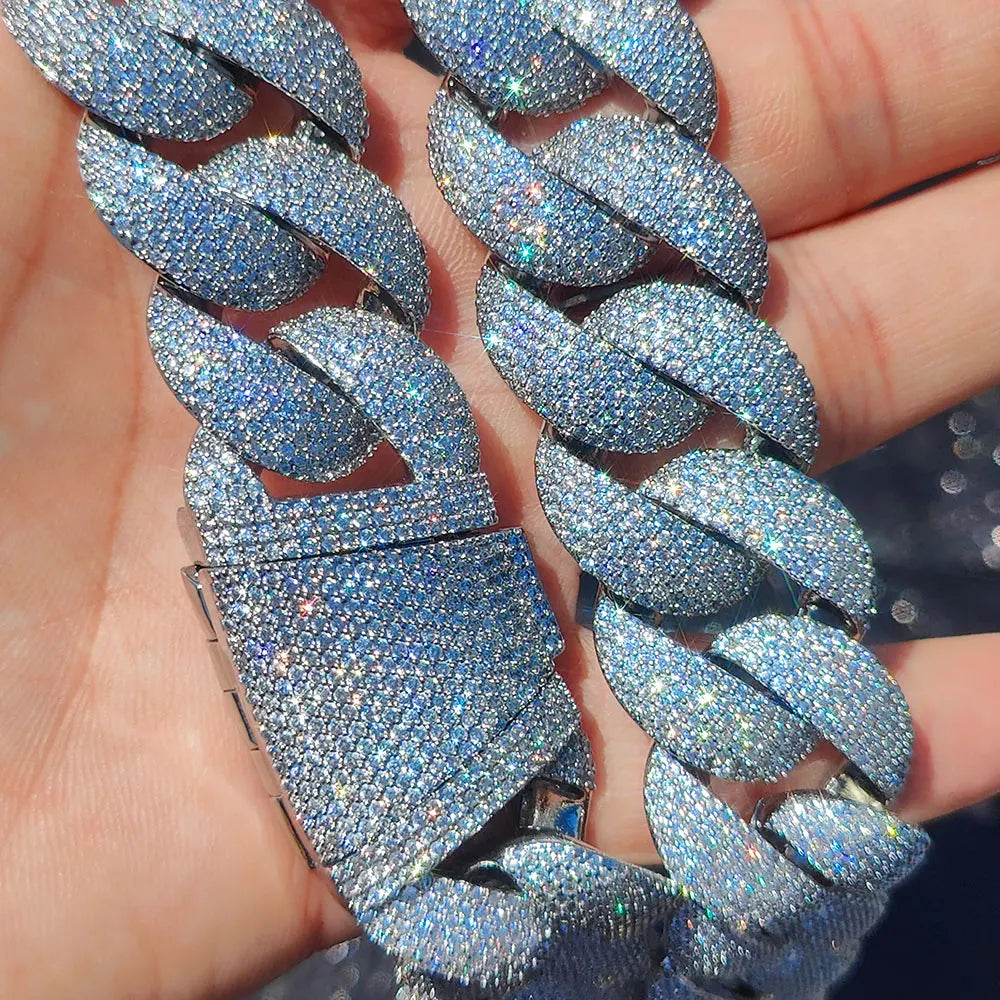 FrostKingz Heavy Iced Cuban Link Chain