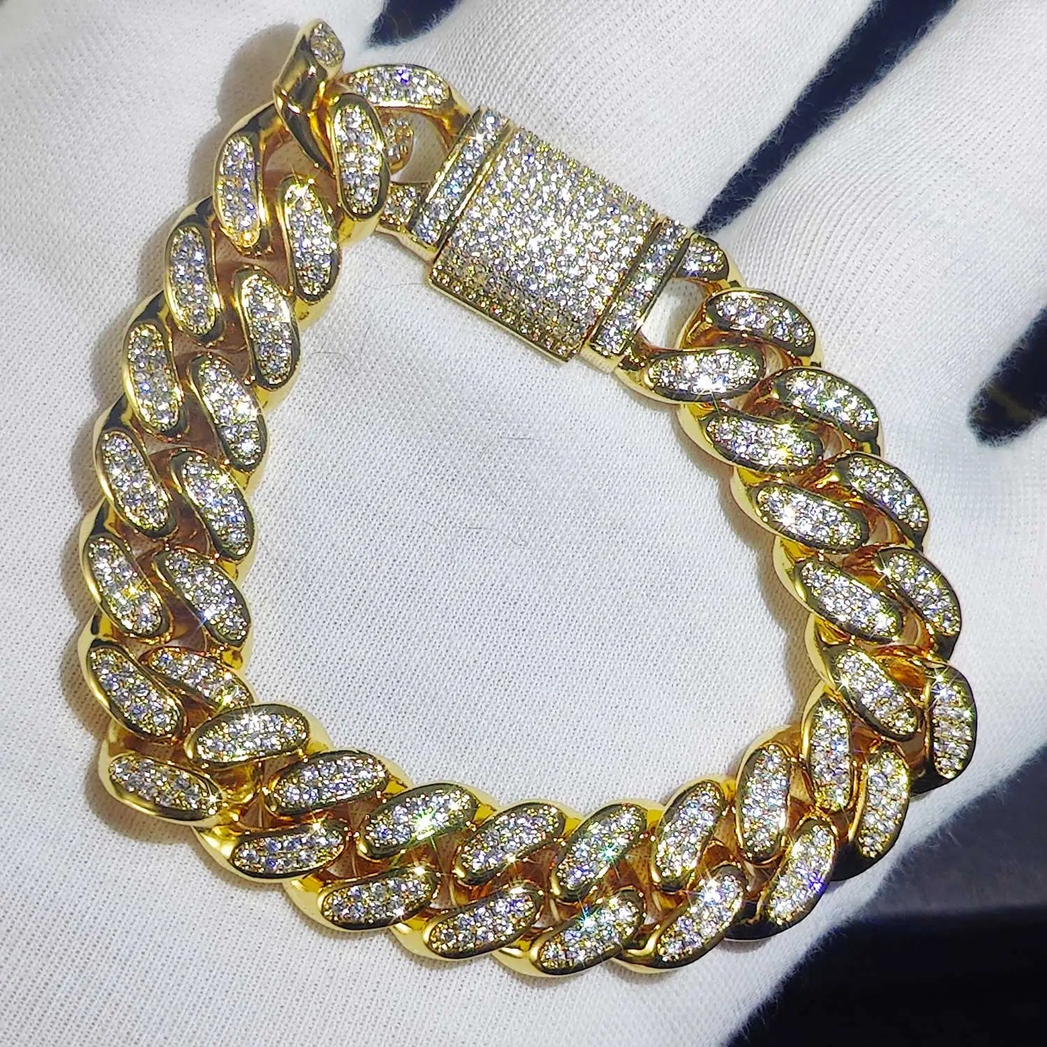 FrostKingz Iced Cuban Chain