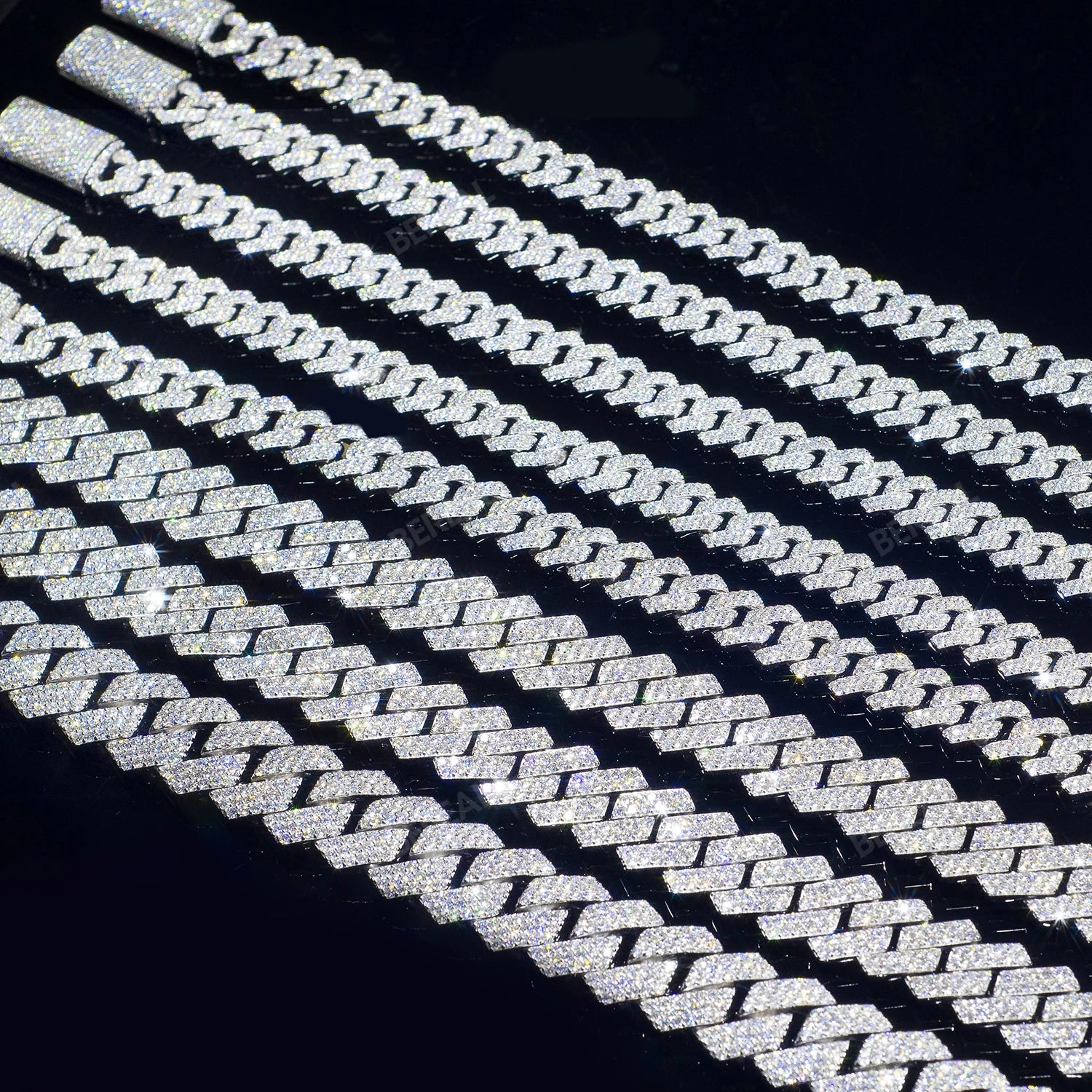 FrostKingz Iced Cuban Link Chain